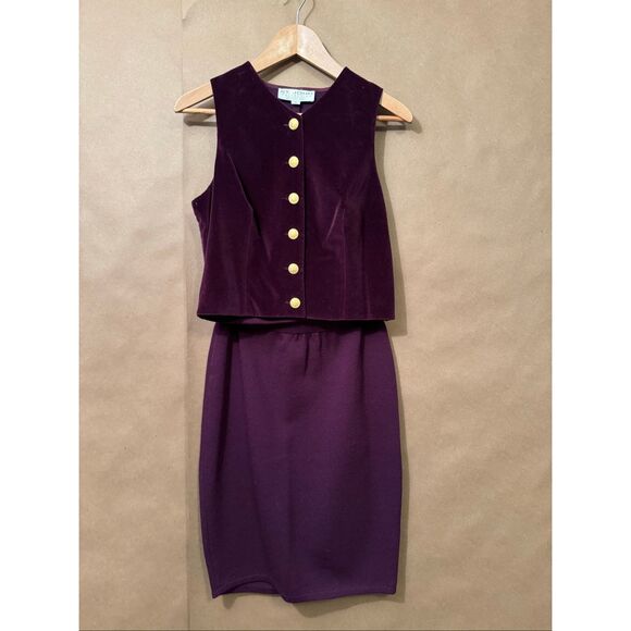Vintage St. John Velvet & Knit Vest & Skirt Set - Picture 1 of 9